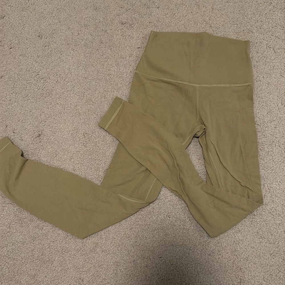 VGUC Lululemon align leggings sz.4
